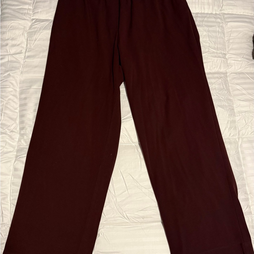 Women's Burgundy Pants